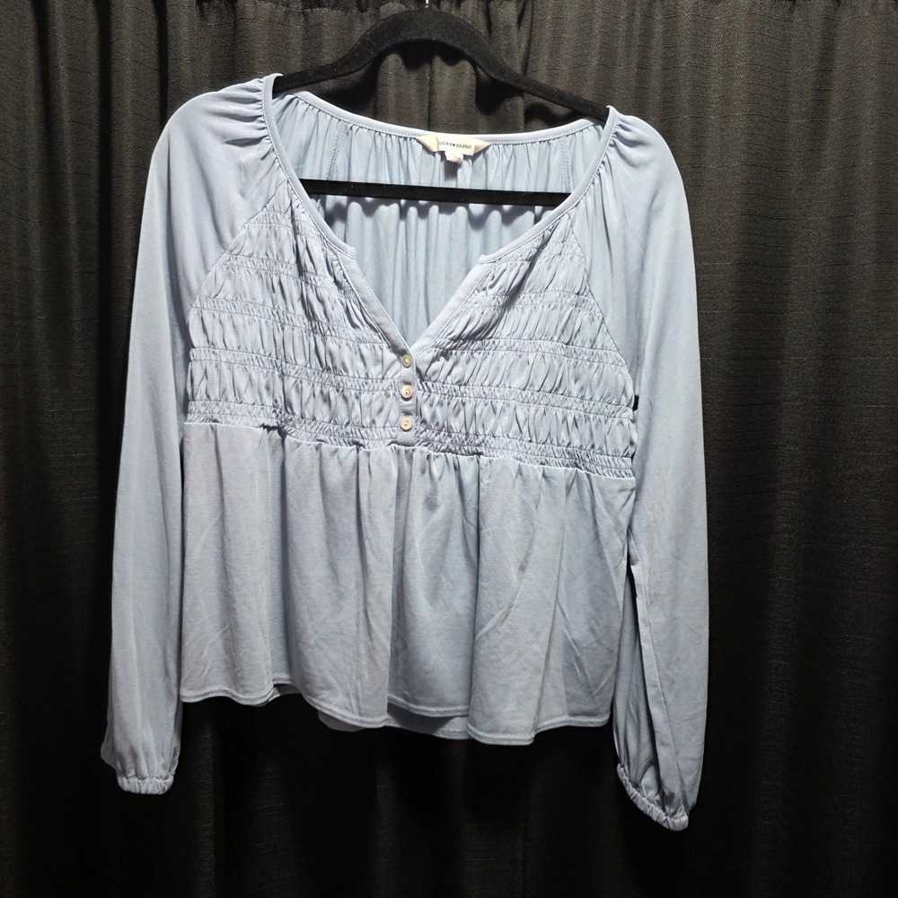 Lucky Brand Light Blue Smocked Babydoll Knit Top Long Sleeve Henley Womens Small - Picture 2 of 9